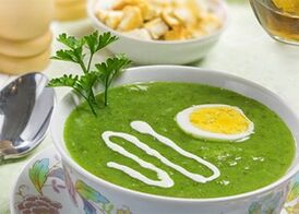Zuppa cremosa con una dieta proteica